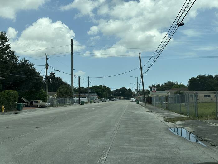 Ali Baba Ave & NW 151st St, existing conditions view 3