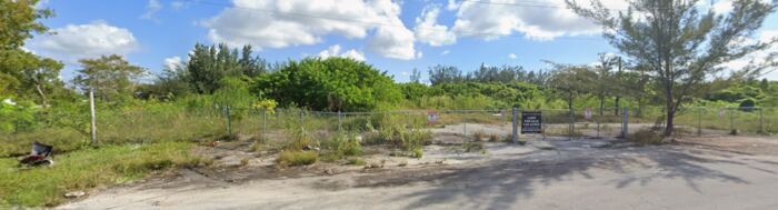 Existing conditions at Service Rd & NW 18th Ave